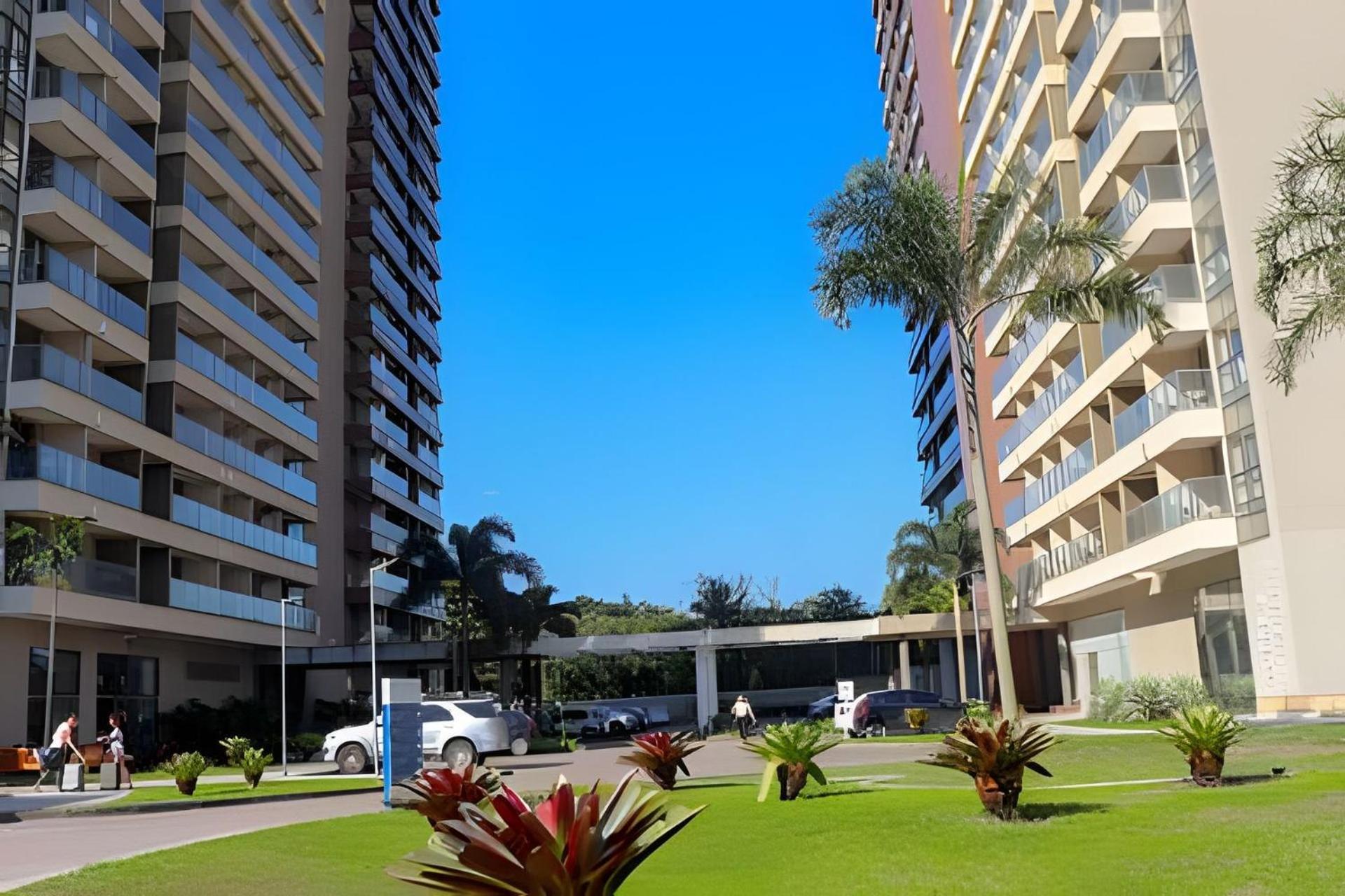 Flat Vpm - Cozinha, Varanda, Ar Cond, Estacionamento, Cama Queen, Vista Incrivel, 400mb Wi-fi, Tv Smart, Servicos De Streaming, Ducha Forte, Proximo A Barra Da Tijuca E Recreio, 10min De Carro Da * Río de Janeiro