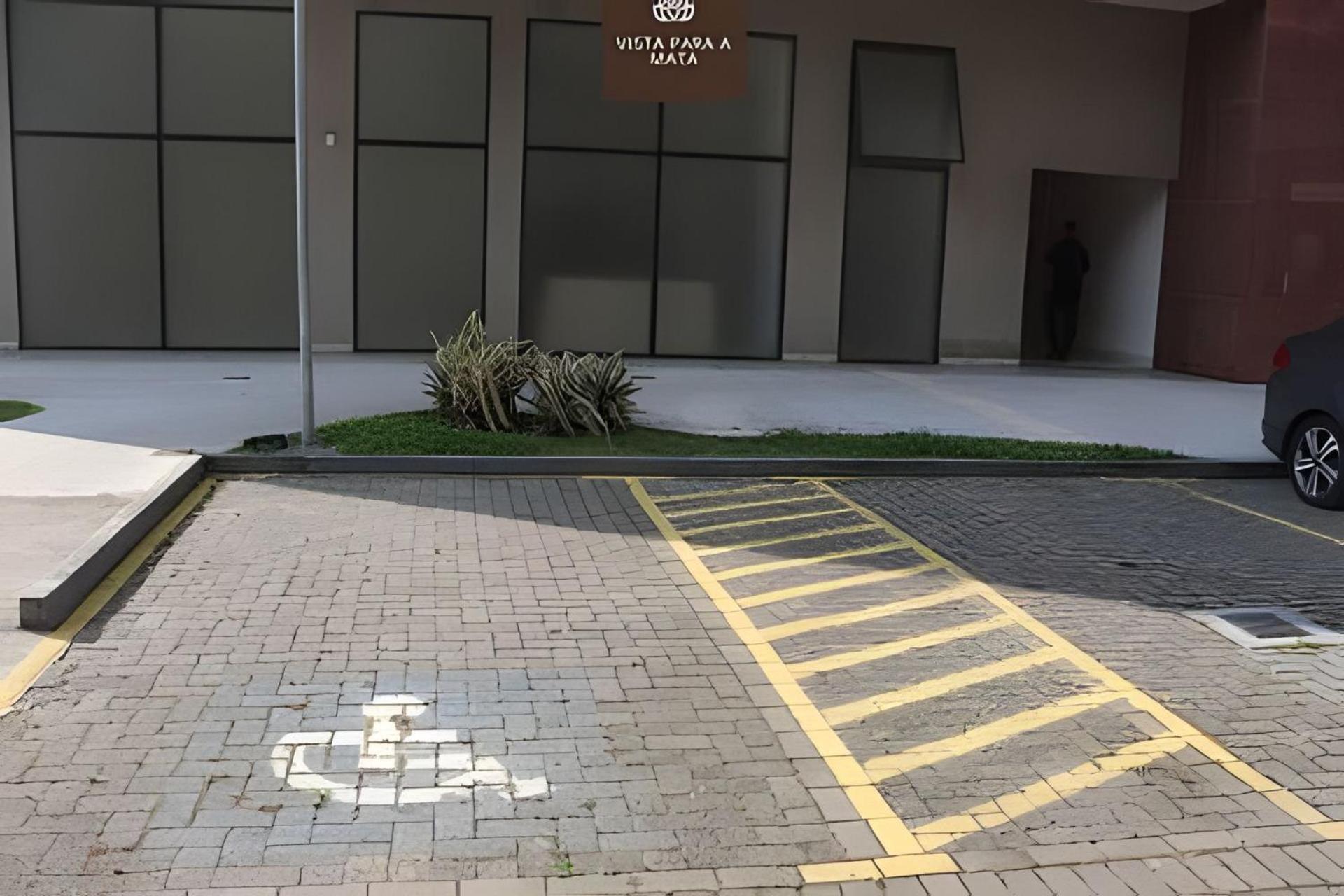 Flat Vpm - Cozinha, Varanda, Ar Cond, Estacionamento, Cama Queen, Vista Incrivel, 400mb Wi-fi, Tv Smart, Servicos De Streaming, Ducha Forte, Proximo A Barra Da Tijuca E Recreio, 10min De Carro Da Río de Janeiro